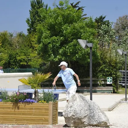 캠프장 Antioche D'oleron